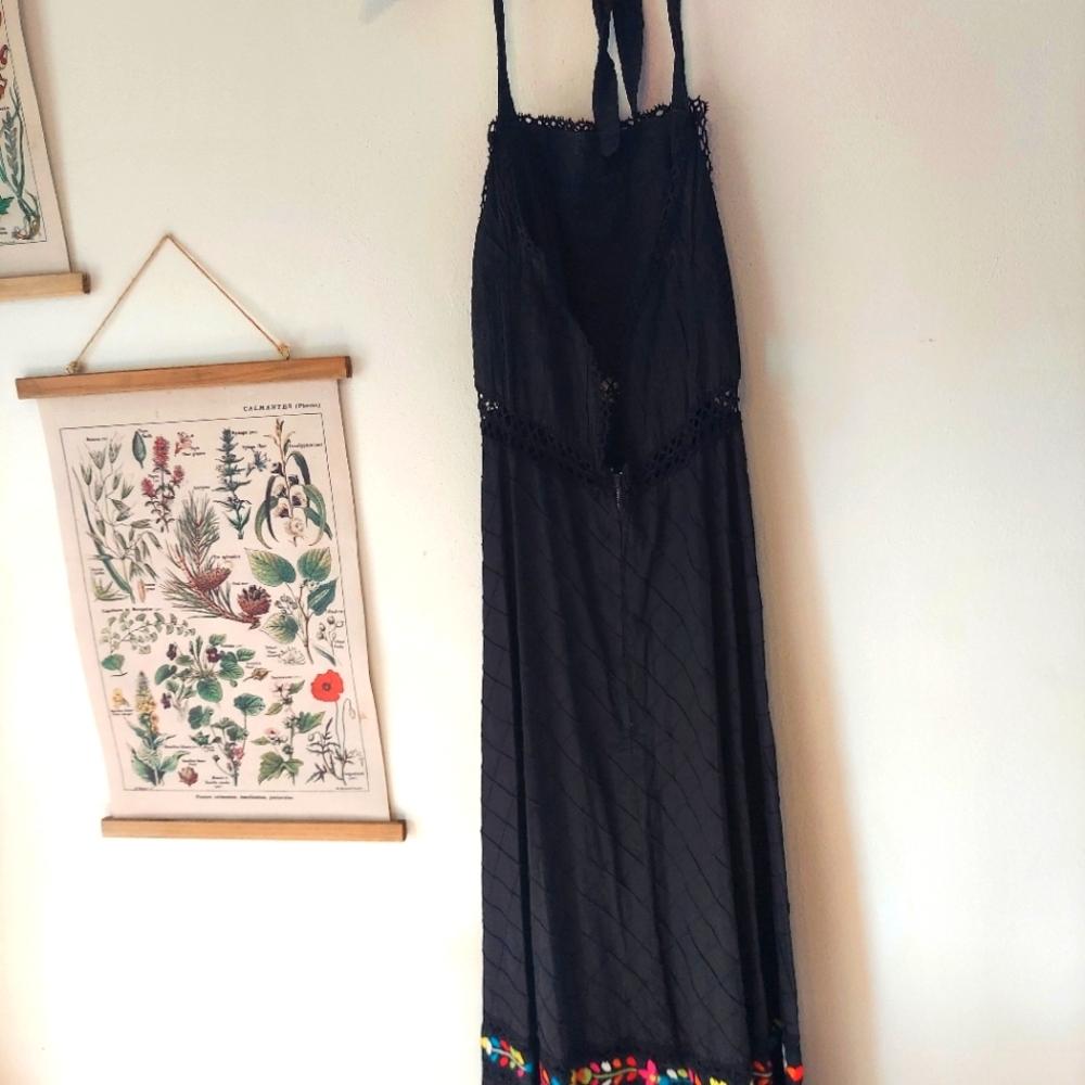 VINTAGE - 14 - Black Maxi Dress with Colorful Embroidery - Picture 6 of 7